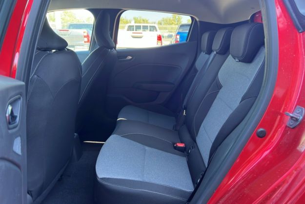 RENAULT CLIO V TCE 90 CVT EVOLUTION PK LOOK