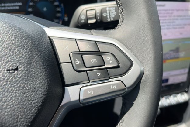 VOLKSWAGEN AMAROK V6 240 BVA10 AVENTURA 4PL