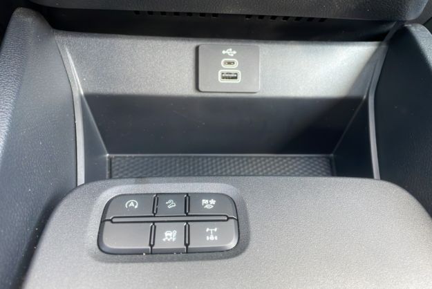 FORD RANGER 2.0 TDCI 170 BVM6 XLT