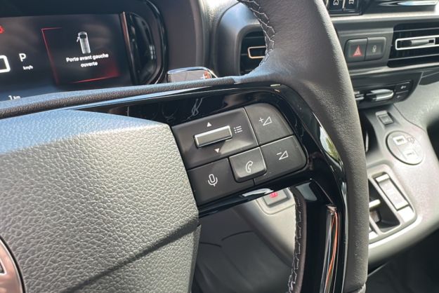 CITROEN BERLINGO BLUEHDI 130 EAT8 MAX N1