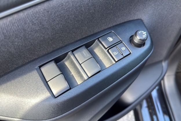 TOYOTA YARIS 1.5 HYBRID 116 BVA DESIGN