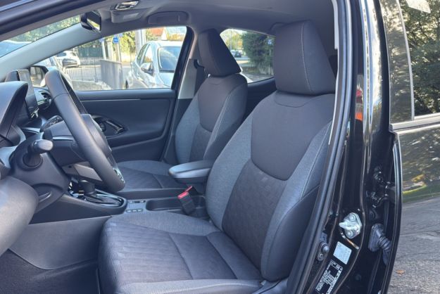 TOYOTA YARIS 1.5 HYBRID 116 BVA DESIGN