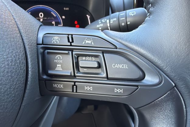 TOYOTA YARIS 1.5 HYBRID 116 BVA DESIGN