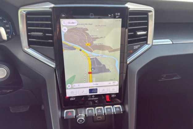 VOLKSWAGEN AMAROK V6 240 BVA10 AVENTURA 4PL