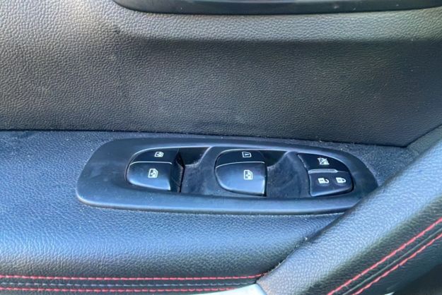 RENAULT KADJAR TCE 130 BVA BLACK EDITION