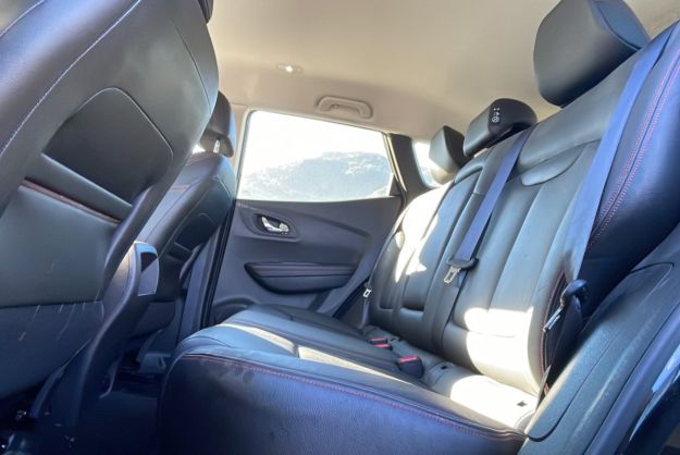 RENAULT KADJAR TCE 130 BVA BLACK EDITION