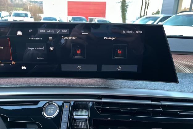 PEUGEOT 5008 HYBRID 145 E-DCS6 GT ALCANTARA