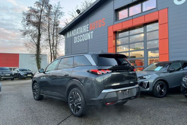 PEUGEOT 5008 HYBRID 145 E-DCS6 GT ALCANTARA