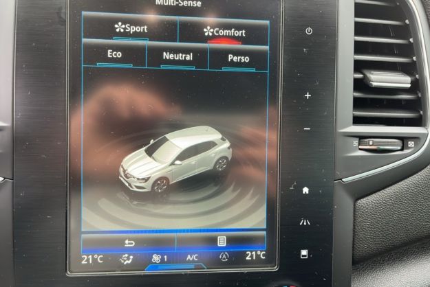 RENAULT MEGANE TCE 130 GT-LINE BLANC NACRE