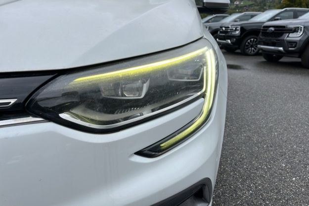 RENAULT MEGANE TCE 130 GT-LINE BLANC NACRE
