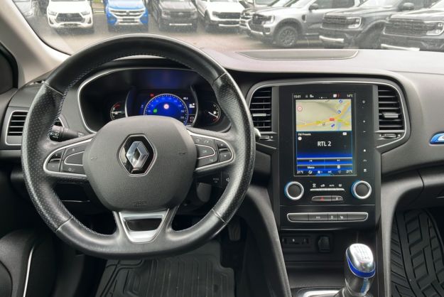 RENAULT MEGANE TCE 130 GT-LINE BLANC NACRE