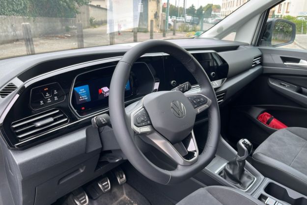VOLKSWAGEN CADDY TDI 122 4MOTION STYLE 4X4