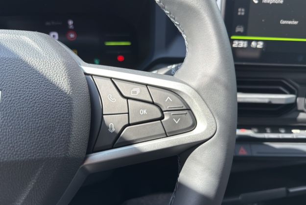 DACIA DUSTER HEV 140 JOURNEY