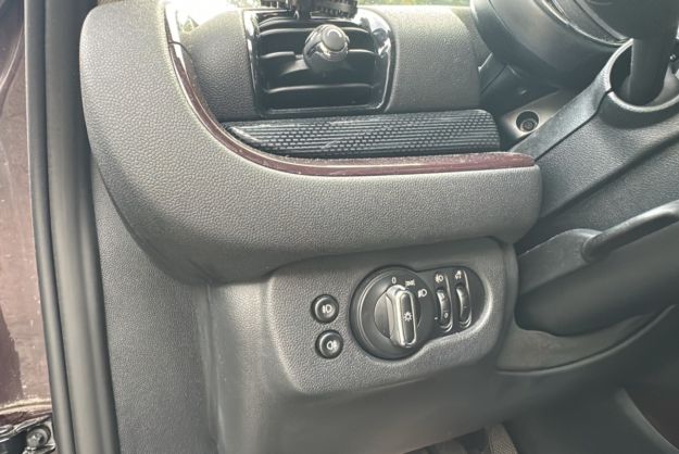 MINI CLUBMAN 1.5I 136 COOPER