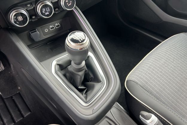 RENAULT CLIO V TCE 90 TECHNO