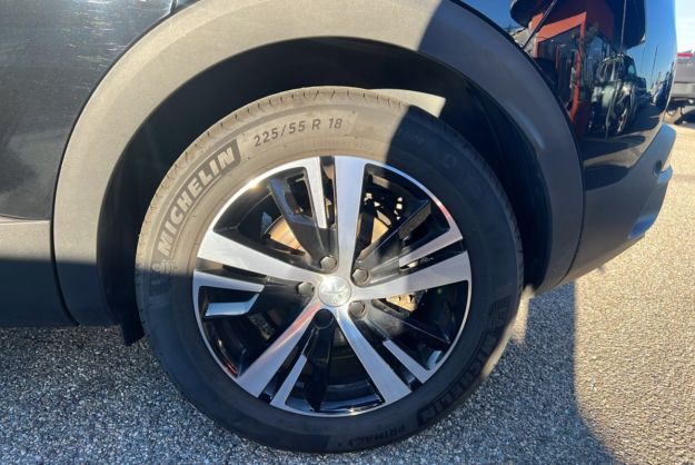 PEUGEOT 3008 1.5 HDI 130 EAT8 GT LINE