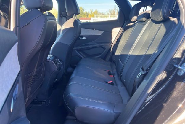 PEUGEOT 3008 1.5 HDI 130 EAT8 GT LINE