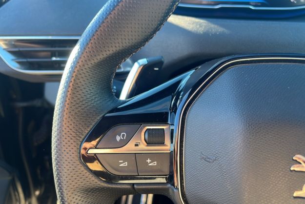 PEUGEOT 3008 1.5 HDI 130 EAT8 GT LINE