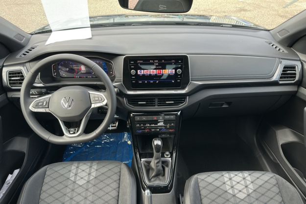 VOLKSWAGEN T-CROSS TSI 116 DSG7 R-LINE
