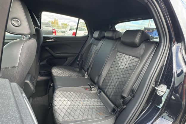 VOLKSWAGEN T-CROSS TSI 116 DSG7 R-LINE