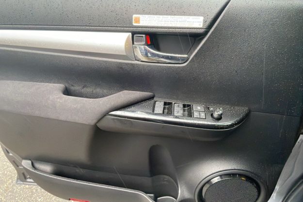 TOYOTA HILUX 2.8 D4-D 204 LEGENDE 4PL BVM6