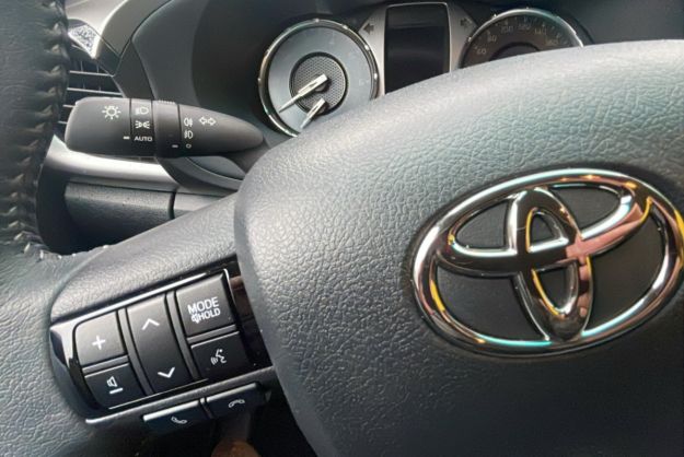 TOYOTA HILUX 2.8 D4-D 204 LEGENDE 4PL BVM6