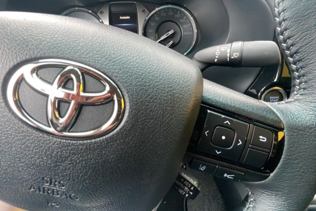 TOYOTA HILUX 2.8 D4-D 204 LEGENDE 4PL BVM6