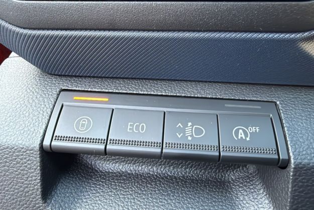 DACIA DUSTER ECO-G 100 4X2 EXPRESSION