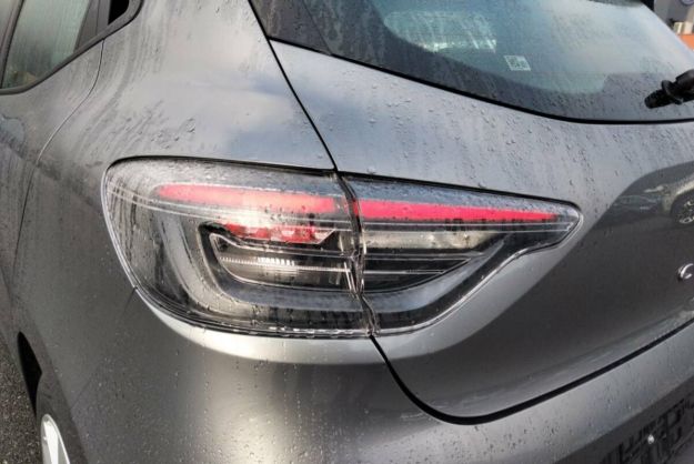 RENAULT CLIO V TCE 90 EVOLUTION