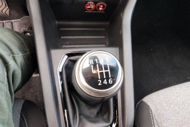 RENAULT CLIO V TCE 90 EVOLUTION