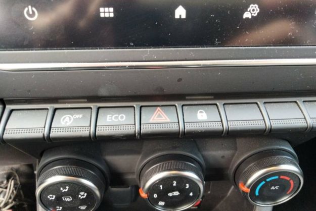 RENAULT CLIO V TCE 90 EVOLUTION