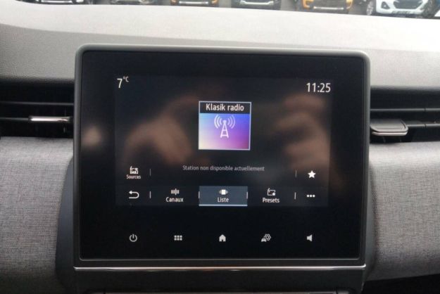 RENAULT CLIO V TCE 90 EVOLUTION