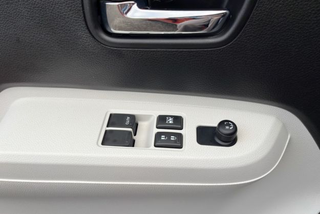 SUZUKI IGNIS 1.2 DUALJET 83 ALLGRIP PRIVILEGE