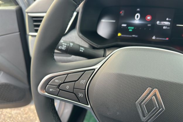 RENAULT CLIO DCI 100 EVOLUTION CAMERA