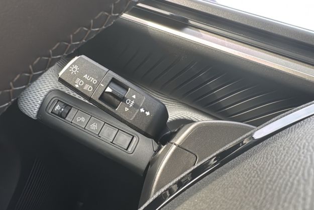 CITROEN C3 AIRCROSS HYBRID 145 E-DSC6 MAX 5P