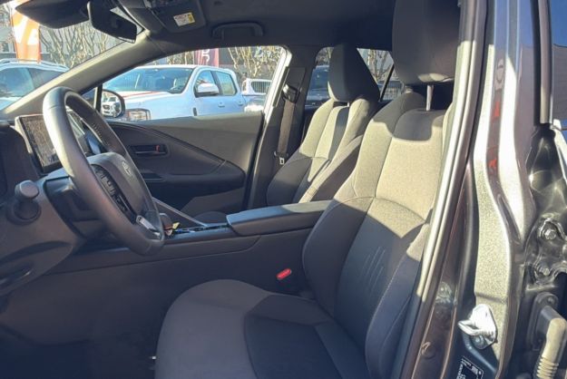 TOYOTA C-HR 1.8 HYBRID140 DESIGN PK HIVER