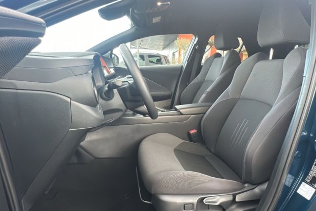 TOYOTA C-HR 1.8 HYBRID140 DESIGN PK HIVER