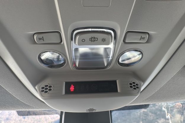 PEUGEOT RIFTER BLUEHDI 130 EAT8 GT PLUS