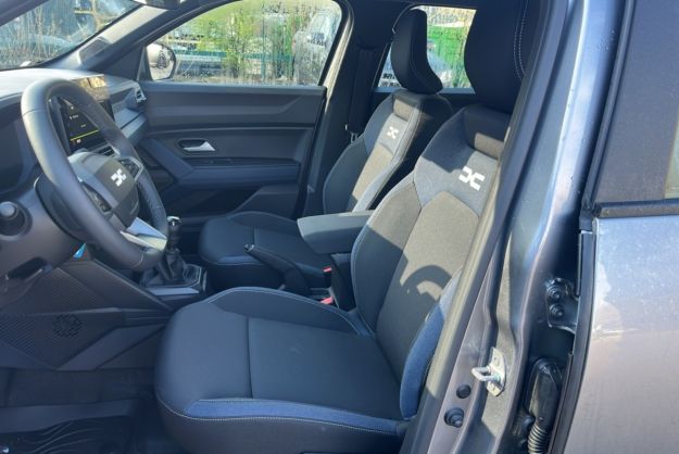 DACIA DUSTER MILD HYBRID 130 4X4 EXPRESSION