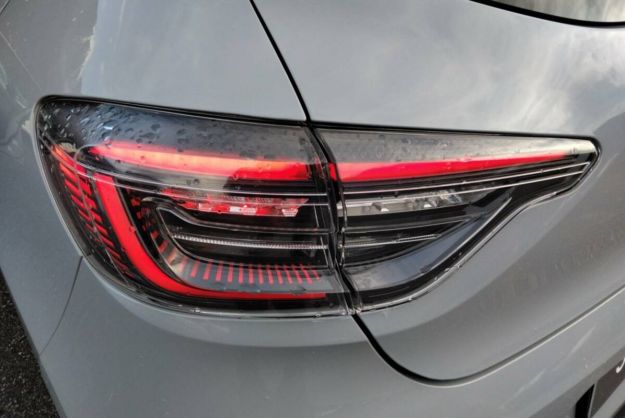 RENAULT CLIO V TCE 90 TECHNO PLUS