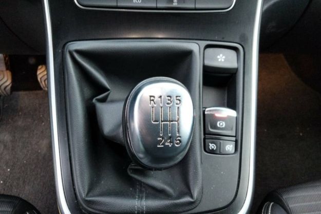 RENAULT SCENIC 1.2 TCE 130CV INTENS