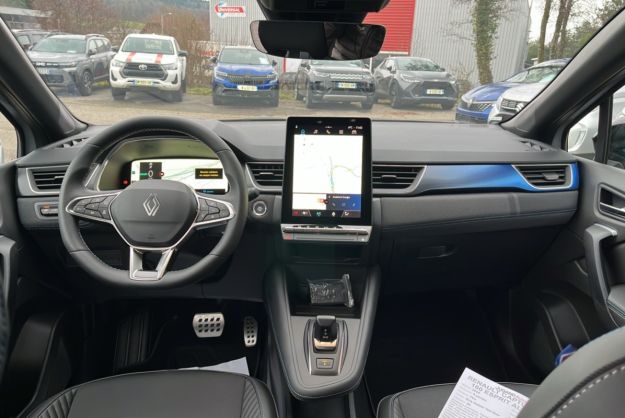 RENAULT CAPTUR E-TECH 160 ESPRIT ALPINE 360