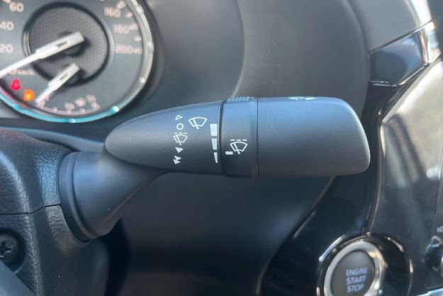 TOYOTA HILUX 2.8 D4-D 204 BVA LEGENDE 4PL