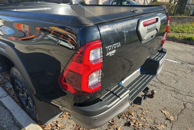 TOYOTA HILUX 2.8 204 XTRA INVINCIBLE