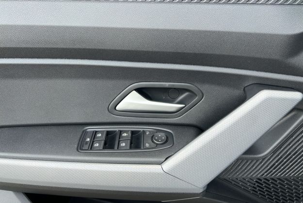 DACIA DUSTER HYBRID 155 EXPRESSION