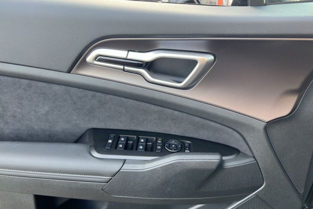 KIA SPORTAGE 1.6 T-GDI HEV 239 GT TOIT PANO