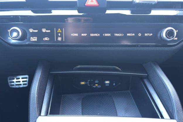 KIA SPORTAGE 1.6 T-GDI HEV 239 GT TOIT PANO