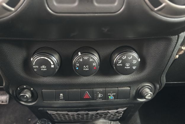 JEEP WRANGLER 2.8 CRD 200 4X4 SAHARA