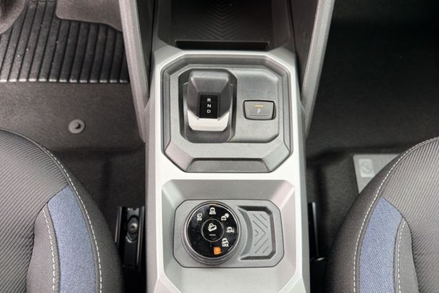DACIA DUSTER HYBRID-G 150 4X4 EXPRESSION