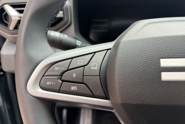 DACIA DUSTER HYBRID-G 150 4X4 EXPRESSION